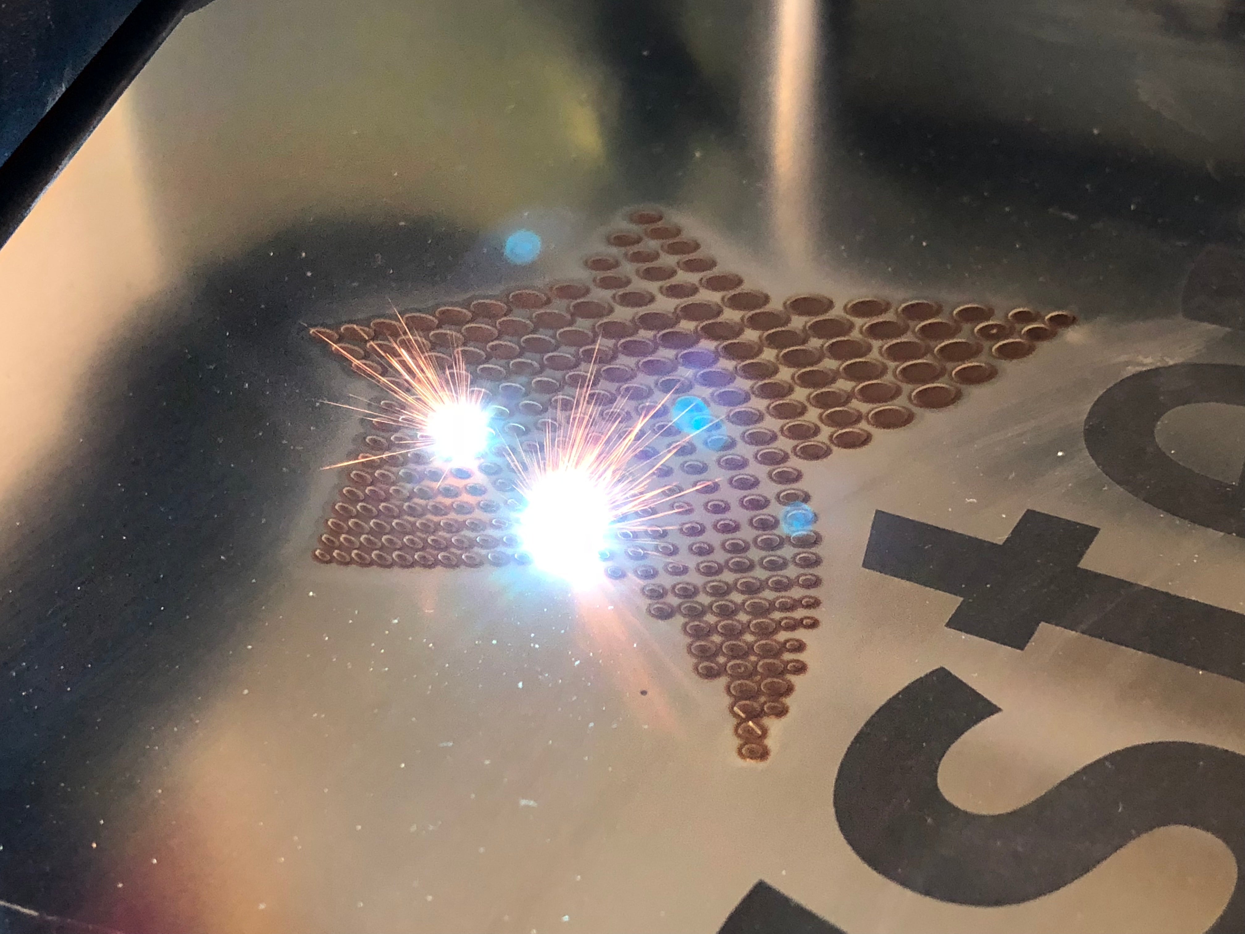 Metall | Laserstern Beschriftungen - Lasergravuren